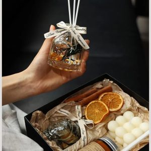 candles.home fragrance .scented candles